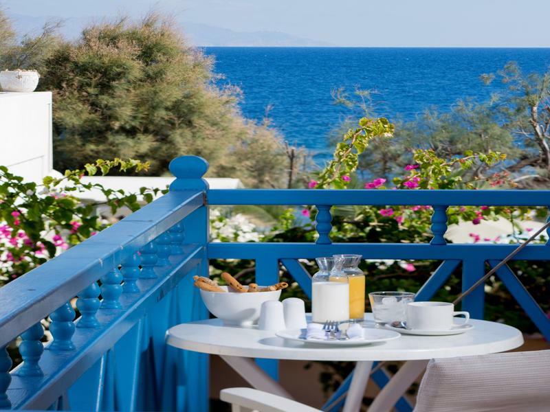 Sea Side Beach Hotel Камари Экстерьер фото